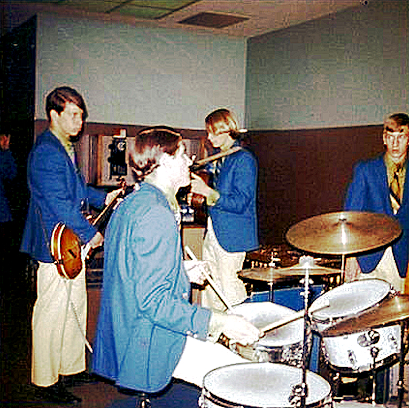 Tijuana Taxi club gig